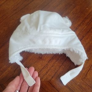 Infant Hat!🤍 Size 0-6 Months!🐻‍❄️ NWOT.
